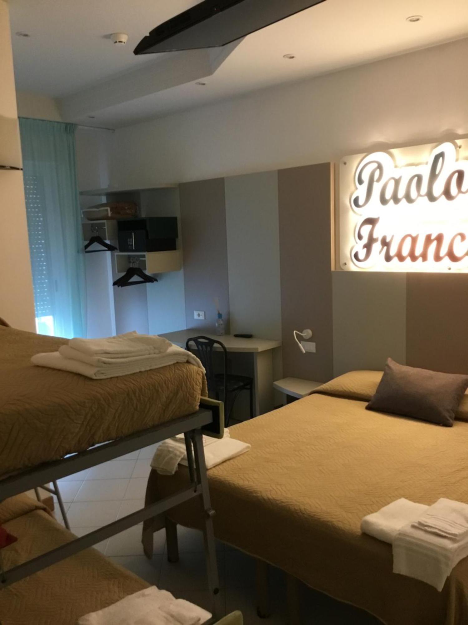 Si Rimini Hotel Luaran gambar