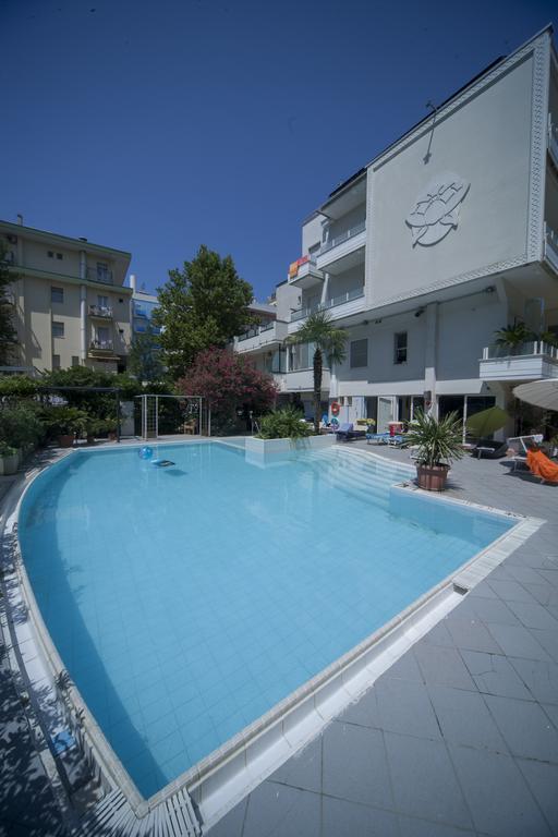 Si Rimini Hotel Luaran gambar